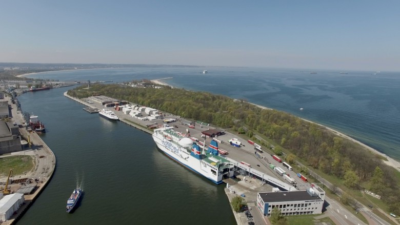Słowik: Ok. 80 mln euro z UE dla Portu Gdańsk i PKP PLK - GospodarkaMorska.pl