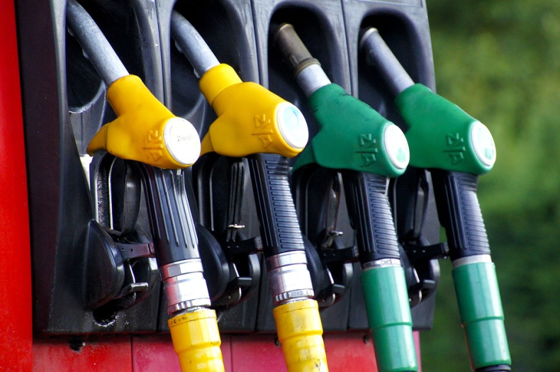 Analitycy: Ceny paliw w przyszłym tygodniu raczej bez zmian - GospodarkaMorska.pl