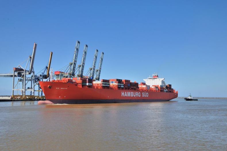 China Navigation Company nabyła spółkę z rynku transportu towarów masowych od Hamburg Süd - GospodarkaMorska.pl