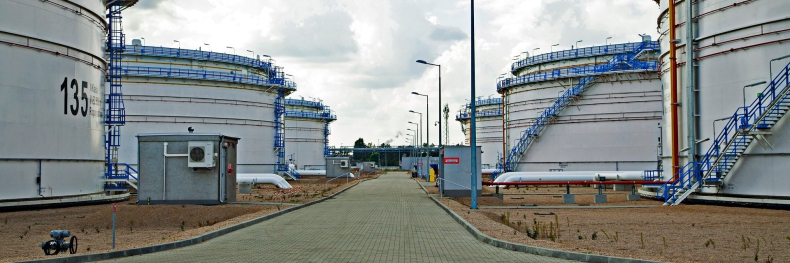PERN na bieżąco obsługuje rafinerie - GospodarkaMorska.pl