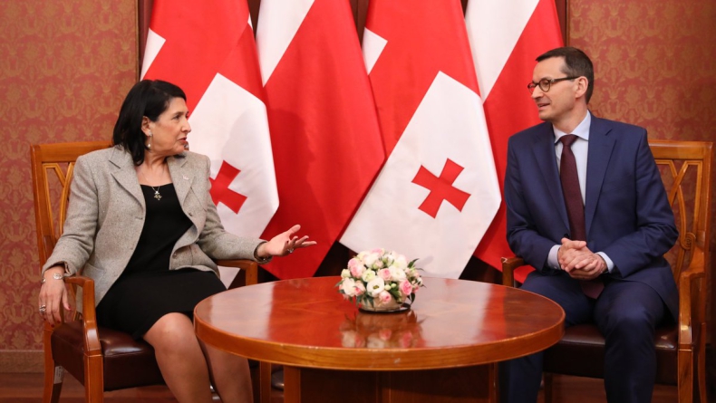 Prezydent Zurabiszwili zaprosiła premiera Morawieckiego do Gruzji - GospodarkaMorska.pl