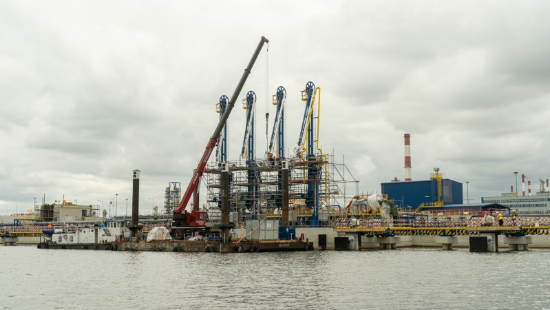 Rafineria wykorzystuje swoje położenie. Morski Terminal Przeładunkowy Orlenu już prawie gotowy-GospodarkaMorska.pl