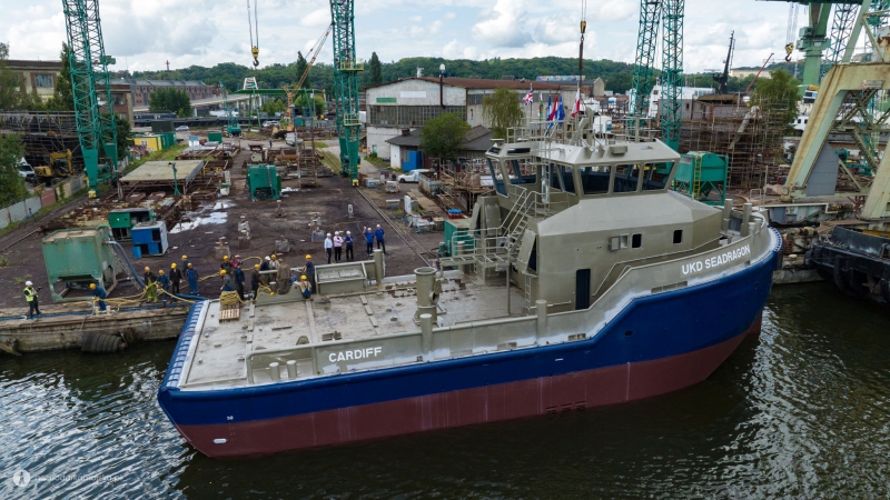 W stoczni Safe zwodowano holownik UKD Seadragon-GospodarkaMorska.pl